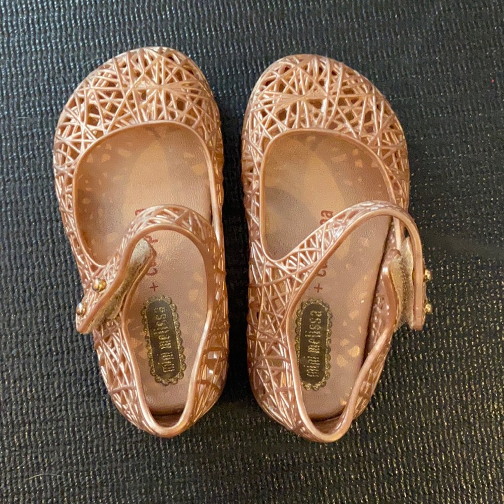 Mini Melissa Shoes in excellent condition